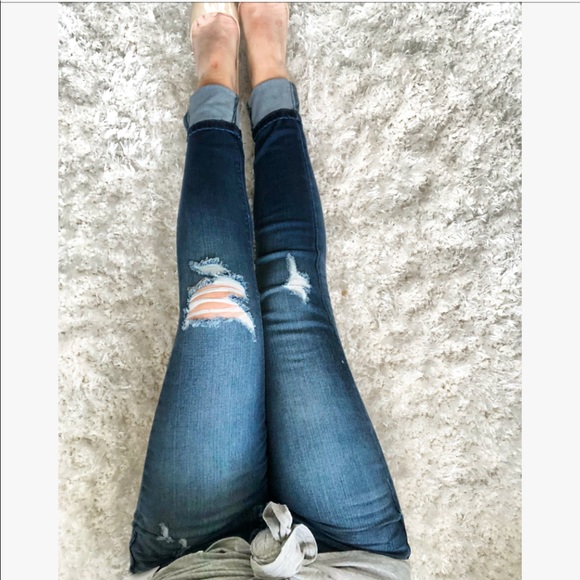 KanCan Denim - Neysha A Touch of Distress Jeans